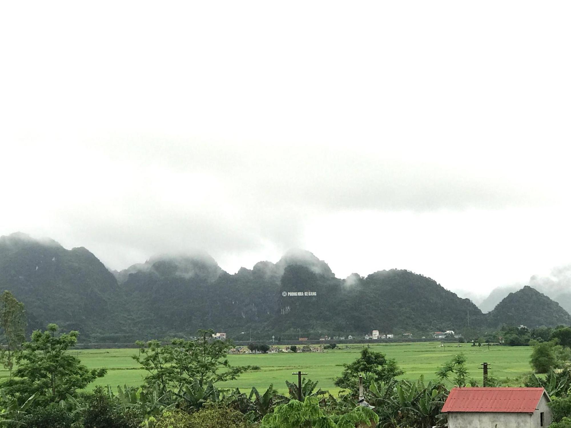 Happy Field Homestay Phong Nha Zewnętrze zdjęcie